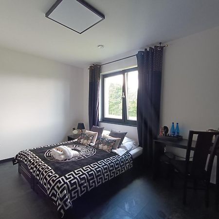 Modern Rancho - Apartamenty Nad Rzeka, Przy Stadninie Koni Kruszyna  エクステリア 写真