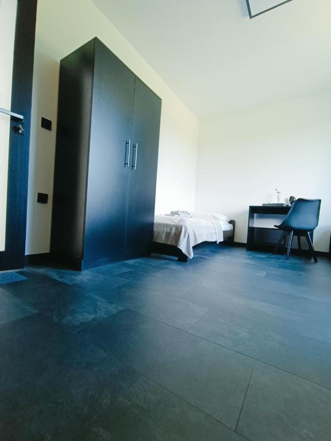 Modern Rancho - Apartamenty Nad Rzeka, Przy Stadninie Koni Kruszyna  エクステリア 写真