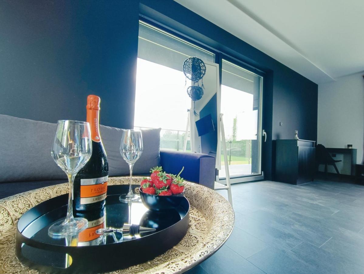 Modern Rancho - Apartamenty Nad Rzeka, Przy Stadninie Koni Kruszyna  エクステリア 写真