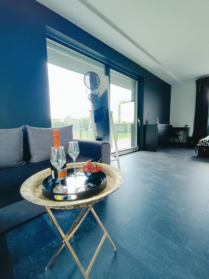 Modern Rancho - Apartamenty Nad Rzeka, Przy Stadninie Koni Kruszyna  エクステリア 写真