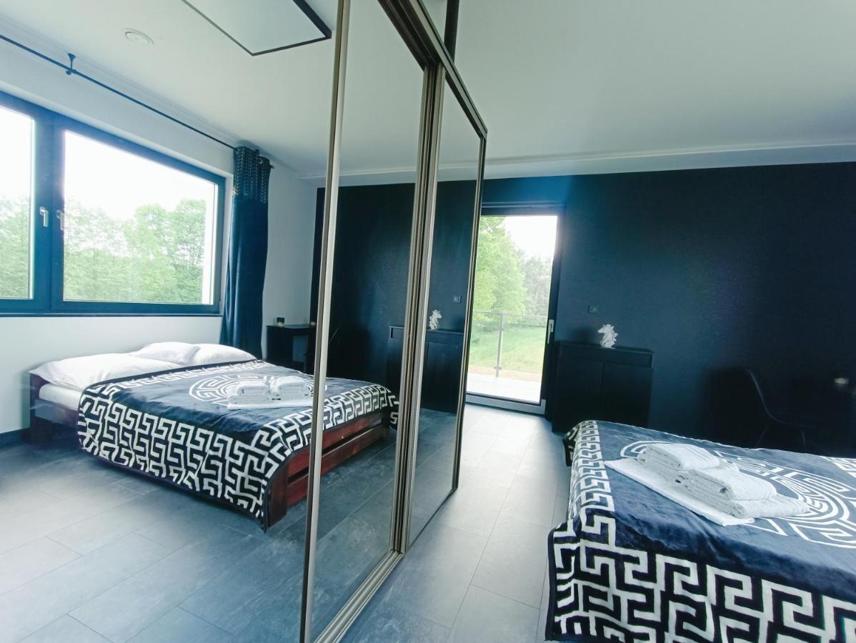 Modern Rancho - Apartamenty Nad Rzeka, Przy Stadninie Koni Kruszyna  エクステリア 写真